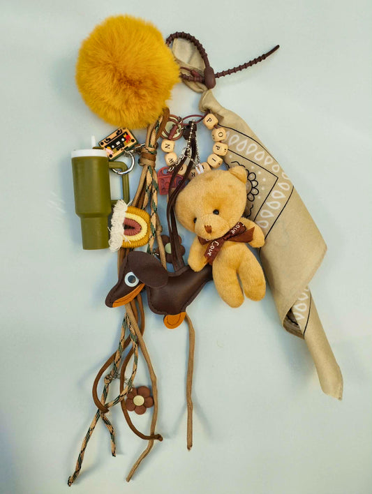 Bijou de sac de la collection Coffee-Mood au couleurs automnale marron, fait main artisant