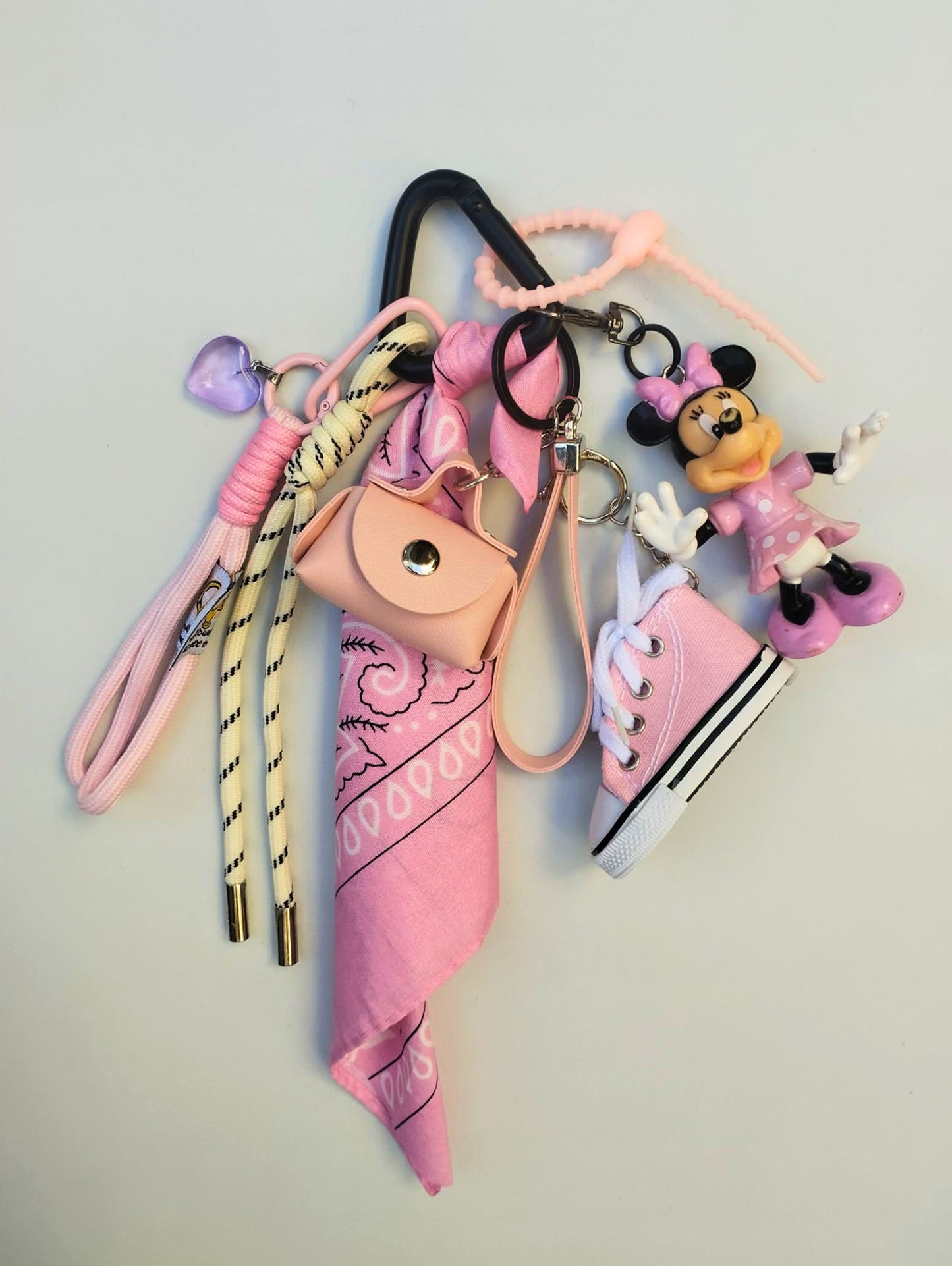 Gri-gri totem au style rétro avec breloques vintage et tissus réinventés, pièce unique Totem Pop