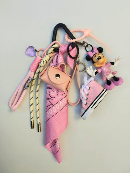 Gri-gri totem au style rétro avec breloques vintage et tissus réinventés, pièce unique Totem Pop